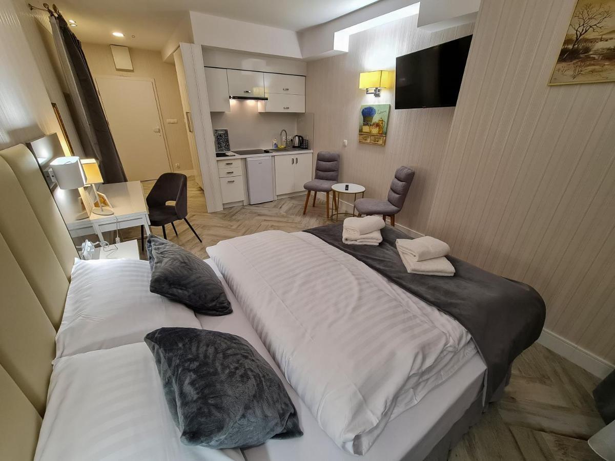 Apartamenty Hayduk Zary  Exterior photo