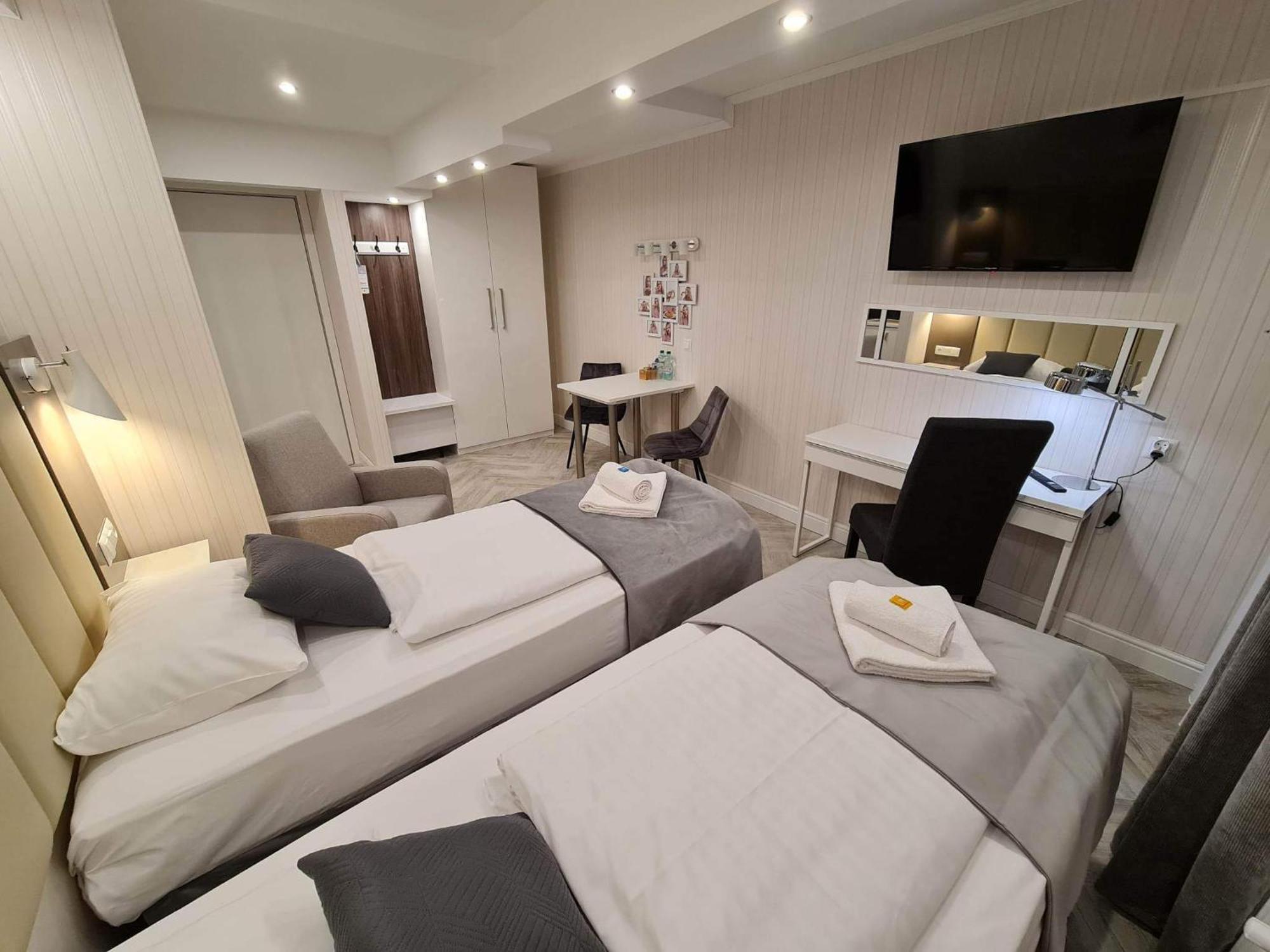 Apartamenty Hayduk Zary  Exterior photo